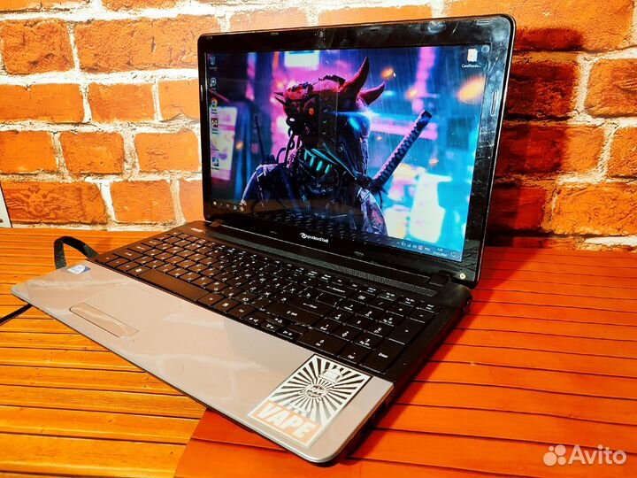 Packard Bell Te11HC - 2 Ядра \ 2 Озу \ 500 HDD