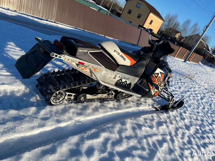 Polaris снегоход