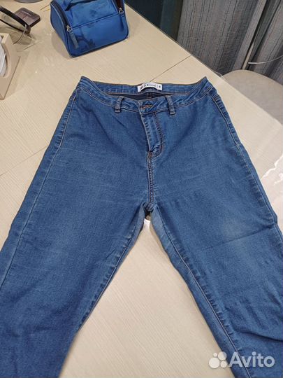 Джинсы пакетом