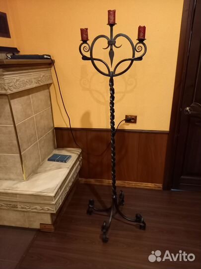 Подсвечник