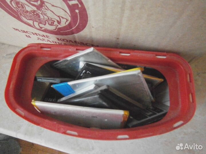 Телефоны, планшеты на запчасти