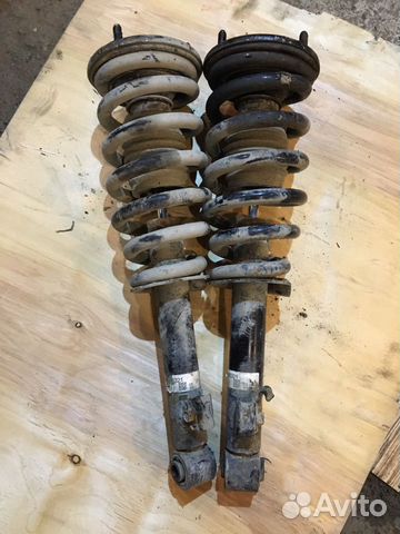 Амортизатор передний Mitsubishi L200