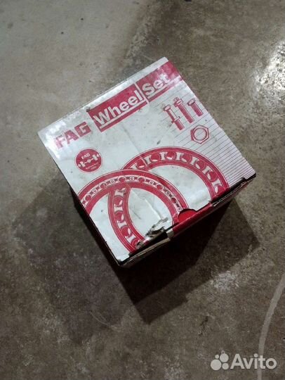 Подшипник передней ступицы Ford