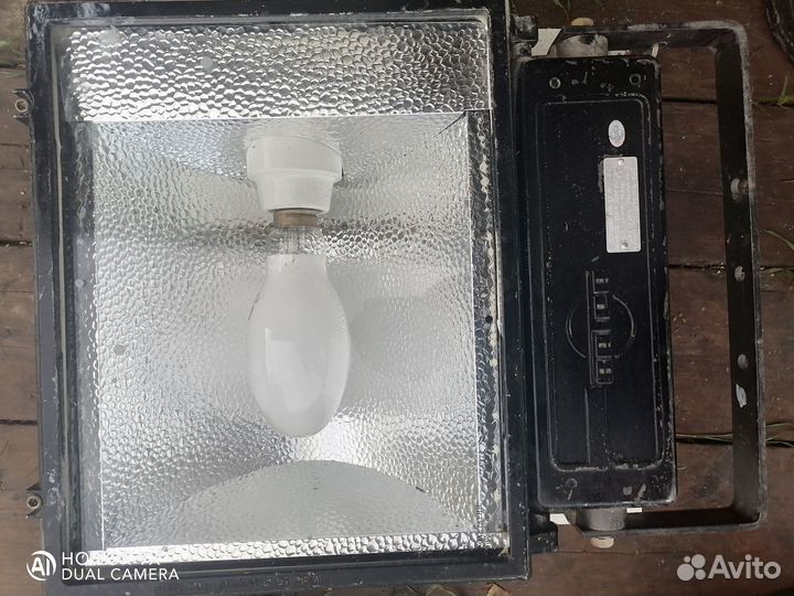 Фонарь прожектор 220В