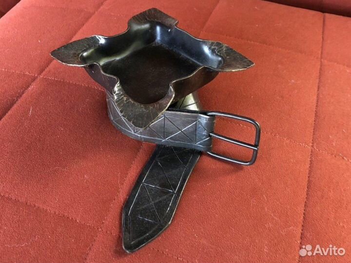 Пепельница ремень, художественная ковка