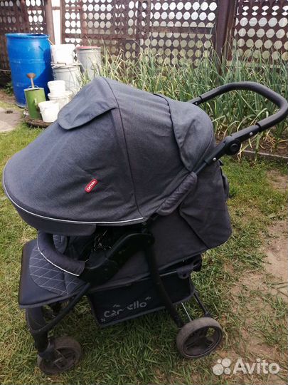 Летняя коляска фирмы carrello
