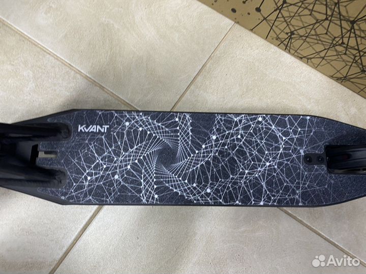 Самокат трюковой Tech Team Kvant