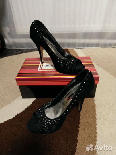 Туфли женские 39 размер