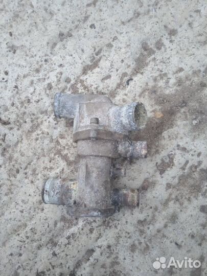 Корпус термостата Лада 2110 2110