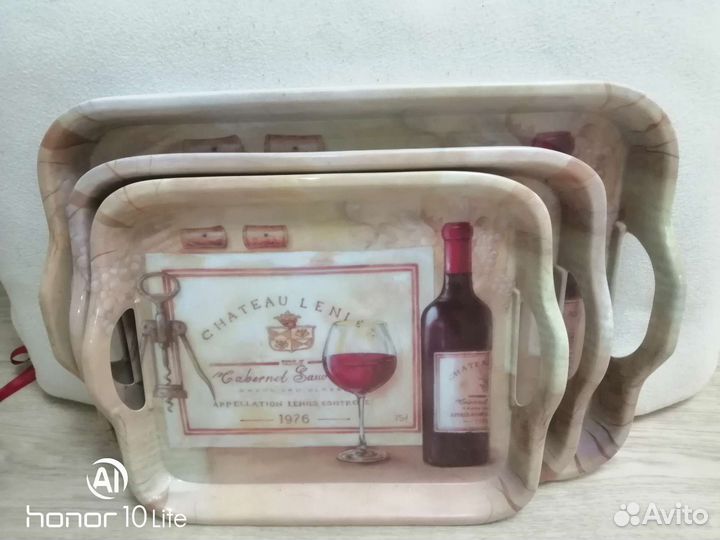 Набор подносов