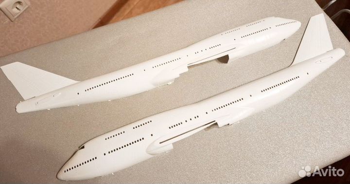 Сборная модель Boeing 747-400