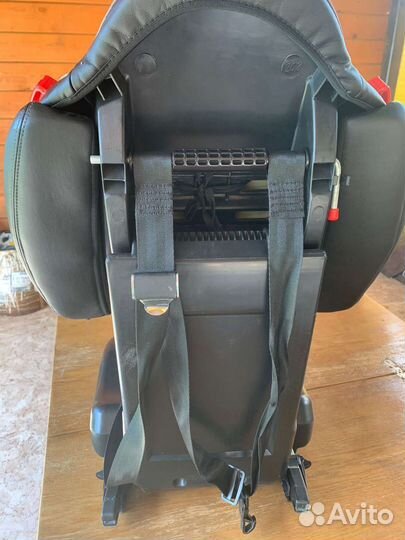 Автокресло группа 1/2 (9-25 кг) Babyton Bony Fix