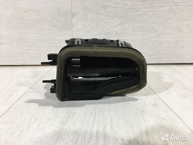 Дефлектор центральный прав. volkswagen polo 5 1.6