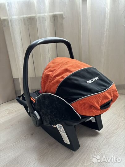 Автолюлька Recaro Young Profi plus изофикс