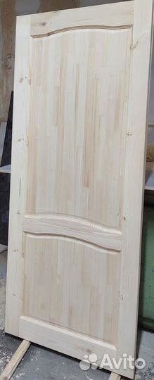 Двери межкомнатные из массива сосны