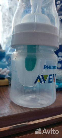 Бутылочки для кормления avent