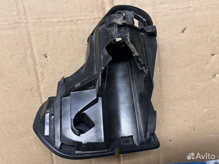 Крепление левого зеркала Toyota RAV4 xa 50