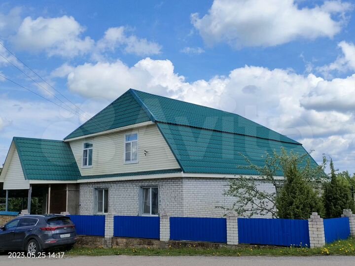 Дом 200 м² на участке 15 сот.