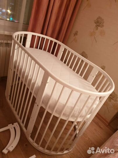 Кроватка трансформер с маятником, матрац, балдахин