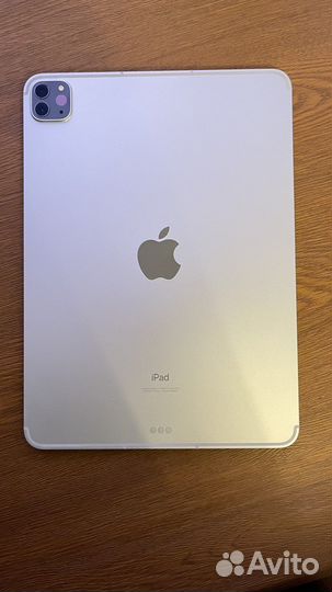 iPad Pro (11-дюймовый) (3-го поколения)