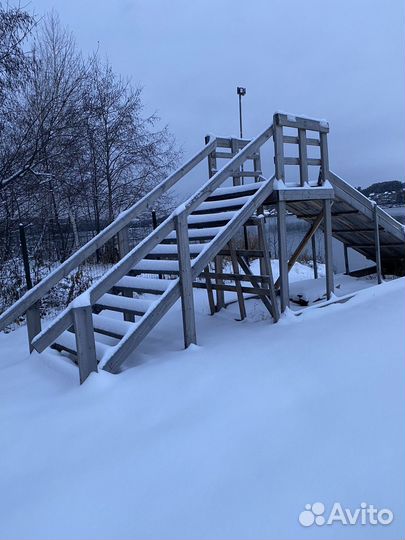 Деревянная горка