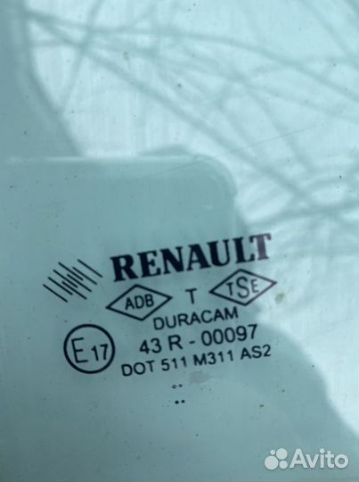 Задние форточки на Renault Megane 2