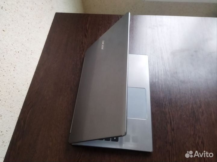 I5-3337U + Gtx 740M + 12 GB + SSD 256 и HDD 500 Gb