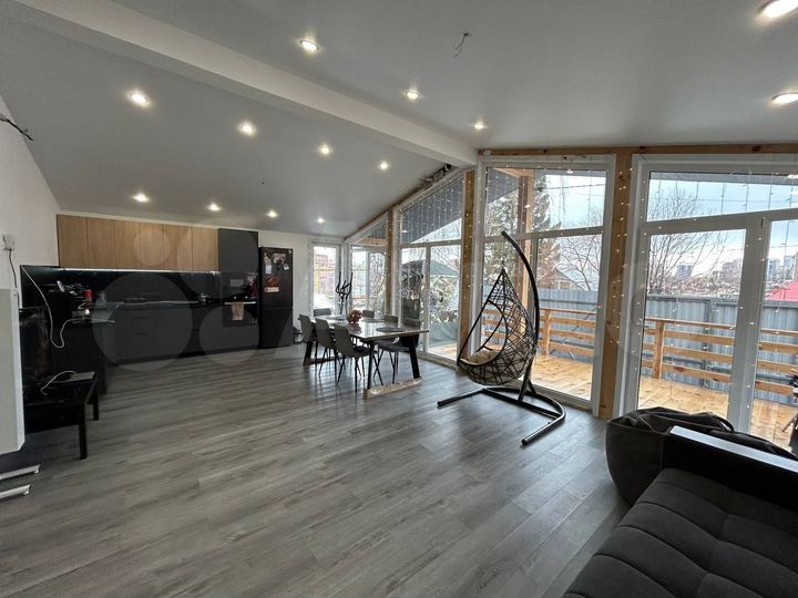 Дом 124 м² на участке 6 сот.