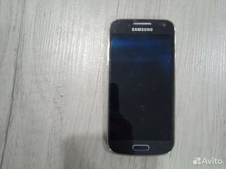 Телефон samsung