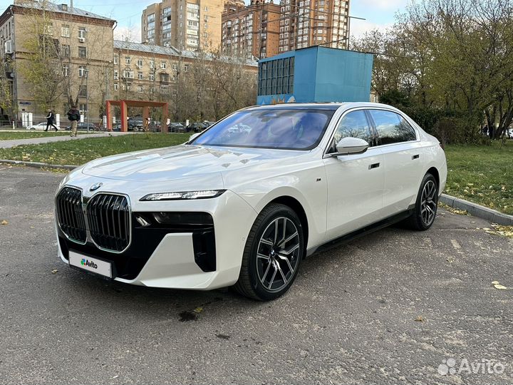 BMW 7 серия 3.0 AT, 2022, 6 500 км