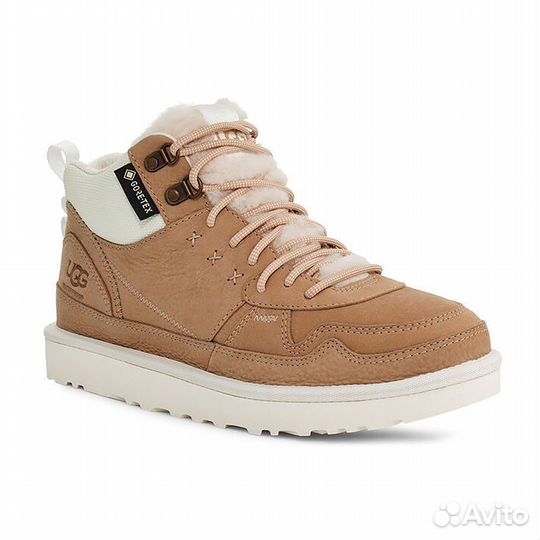 Ugg Highland Hi GoreTex Sand