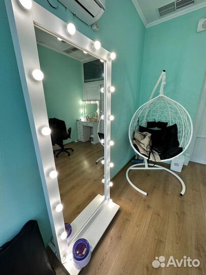 Гримерное зеркало