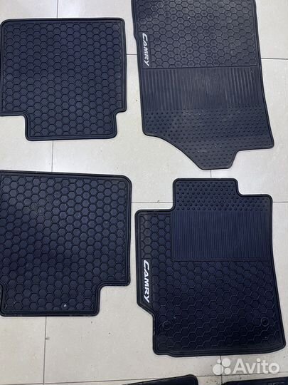 Полики на камри