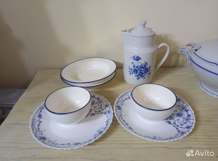 Фарфоровая посуда с синим рисунком СССР