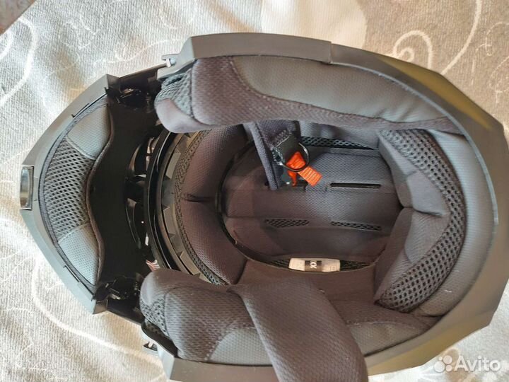 Мото шлем GXT,модуляр M-XL.,57-62см. новый