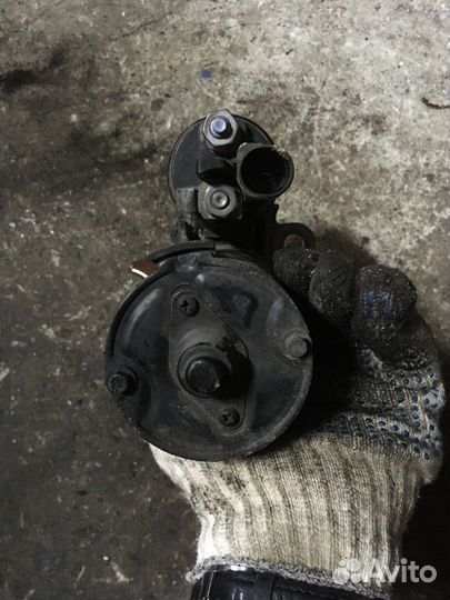 Стартер BKD (Volkswagen Golf)