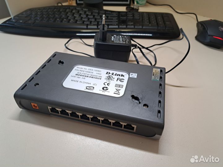 D-Link DES-1008D 10/100 Fast Ethernet Switch