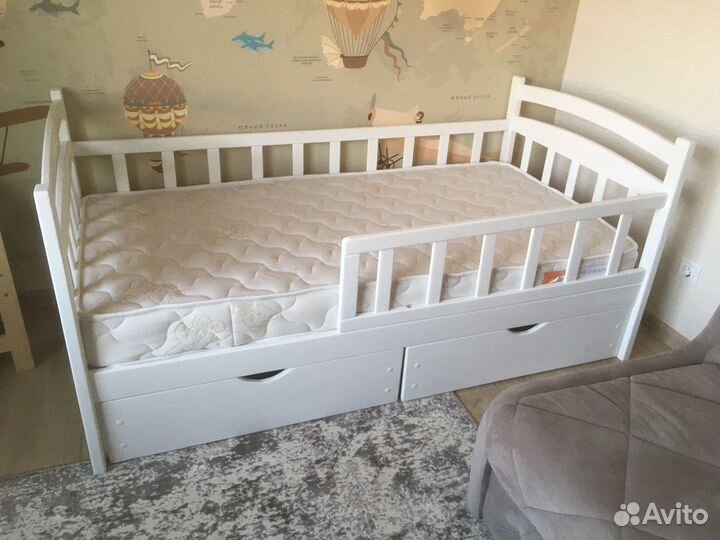 Кровать детская одноярусная 1600*800