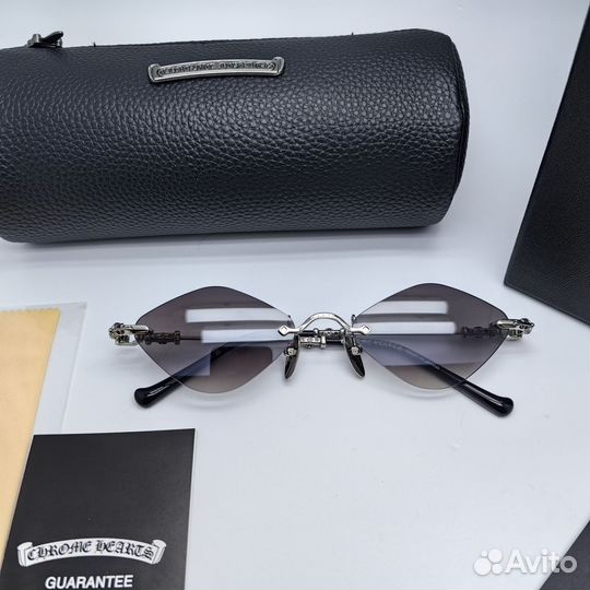 Солнцезащитные очки Chrome Hearts