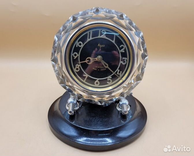 Часы настольные Маяк корпус Хрусталь СССР