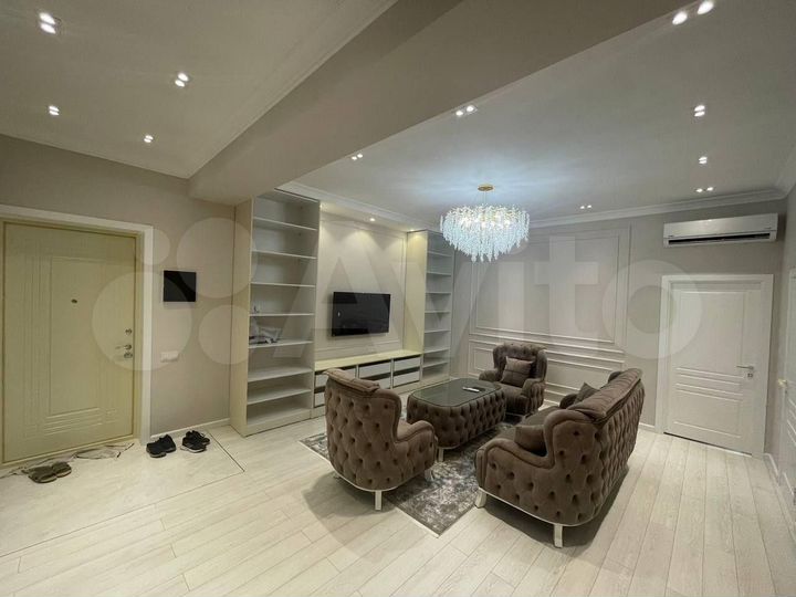 2-к. квартира, 50 м², 10/17 эт.