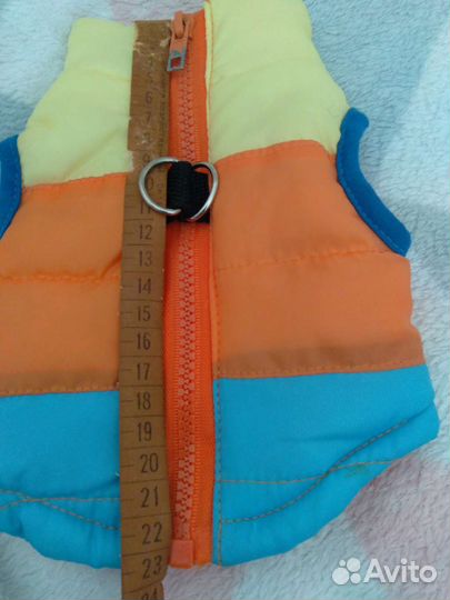 Жилетка для собаки мелких пород