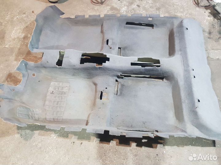 Пол салона Skoda Octavia tour a4