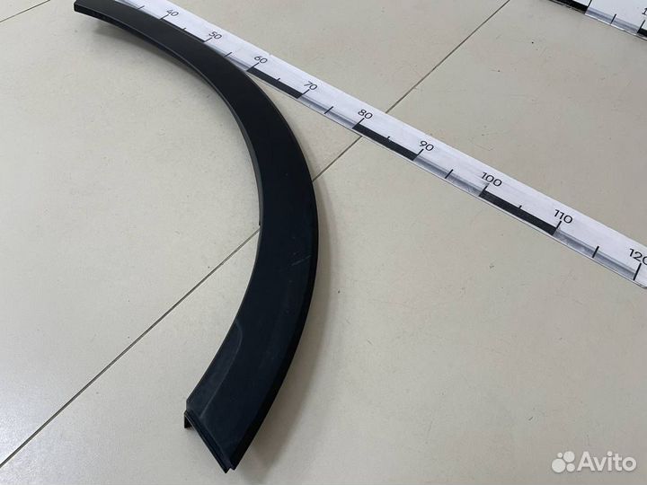 Накладка переднего крыла левого Kia Sportage 3 SL