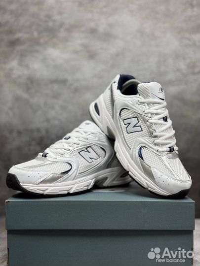 Кроссовки женские New Balance 530
