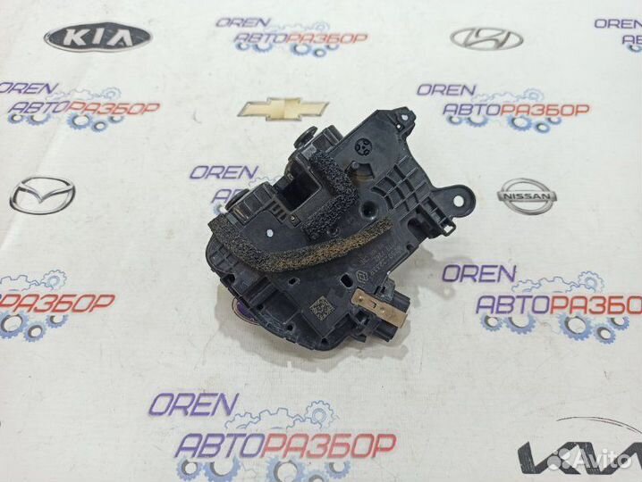 Замок боковой двери задний правый Renault Arkana