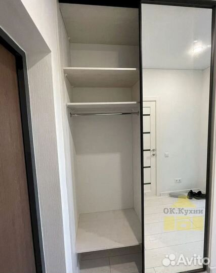 Шкаф в прихожую