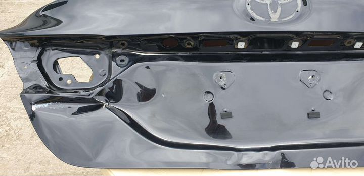 Запчасти на toyota camry v70