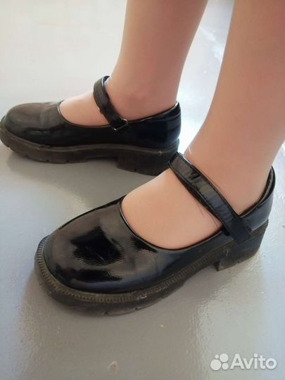 Кроссовки детские