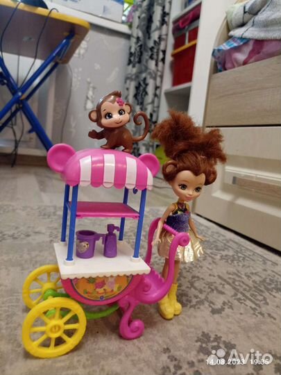 Игра Enchantimals Merit Monkey Фрукт.тележка